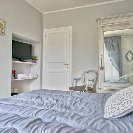 B&B Treinin 加维 外观 照片
